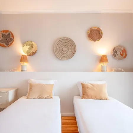 Guestready - A Tasteful In Caparica Апартаменты